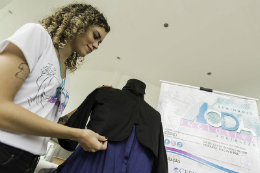 Imagem: Pelo segundo ano consecutivo, o curso de Design-Moda foi considerado o 2º melhor do País em sua área (Foto: Jr. Panela/UFC)