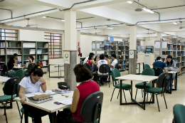 Imagem: Bibliotecas da UFC retomam o atendimento em todos os serviços (Foto: Davi Pinheiro)