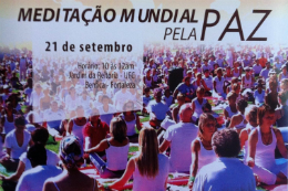 Imagem: Planeta Medita 2014 acontece no jardim da Reitoria 