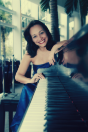 Imagem: Pianista Gisele Pires Mota (Foto: Divulgação)