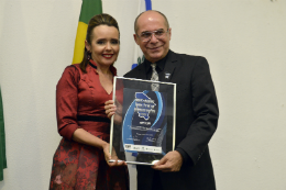 Imagem: O Reitor da UFC, Prof. Jesualdo Farias, na Câmara Municipal de Fortaleza