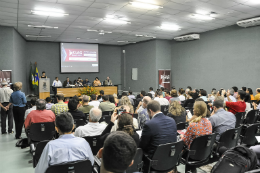 Imagem: Cerca de 300 trabalhos científicos foram inscritos para o 33º Congresso da Conferência de Geógrafos Latino-Americanos (Foto: Ribamar Neto)