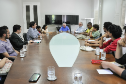 Imagem: Reunião com estudantes aconteceu quarta-feira (5), na Reitoria (Foto: Ribamar Neto)