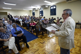 Imagem: Reitor Henry Campos apresentou novos nomes da equipe  (Foto: Jr. Panela)