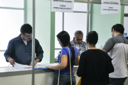 Imagem: Candidatos da lista de espera do Sisu 2016 entregam documentação no Campus do Pici