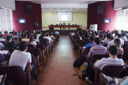 Imagem: Evento acontece na Faculdade de Direito da UFC (Foto: Ribamar Neto/UFC)