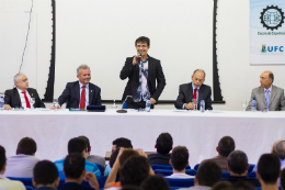 Imagem: O Vice-Reitor Custódio Almeida afirmou ser uma honra para a UFC ser o espaço de lançamento da Plataforma IoT (Foto: Ribamar Neto/UFC)