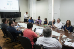 Imagem: O encontro teve a participação de representantes do poder público, na Reitoria (Foto: Ribamar Neto/UFC)