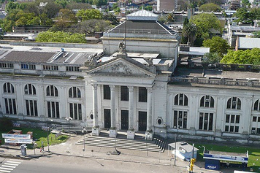 Imagem: Foto da Universidade de Rosário, na Argentina