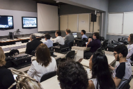 Imagem: O tema do debate será “Competência informacional nas graduações da área da saúde” (Foto: Ribamar Neto/UFC)