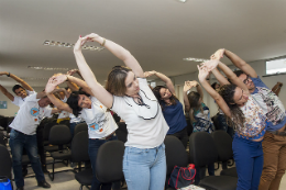 Imagem: Prática de ginástica laboral finalizou as atividades da tarde