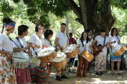 Imagem: Grupo de Música Percussiva Acadêmicos da Casa Caiada (Foto: Bárbara Duarte/UFC)