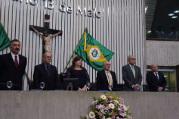 Imagem: A solenidade ocorreu no Plenário 13 de Maio da Assembleia (Foto: José Leomar)