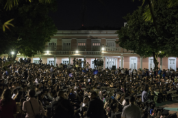 Imagem: Concha Acústica lotada de formandos, amigos e familiares (Foto: Jr. Panela/UFC)