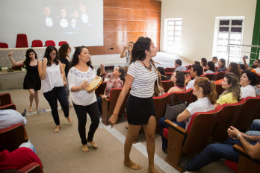 Imagem: A programação foi iniciada pela manhã, com exibição do Caboclas Grupo Vocal, formado por estudantes do Curso de Música de Sobral (Foto: Ribamar Neto/UFC)