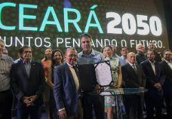 Imagem: Reitor da UFC, Prof. Henry Campos, e o governador do Estado, Camilo Santana