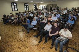 Imagem: Seminário ocorre no auditório da Casa de José de Alencar (Foto: Jr. Panela/UFC)