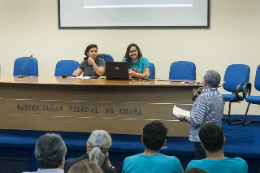 Imagem: O reitor Henry Campos deu encaminhamento a algumas das demandas apresentadas (Foto: Viktor Braga/UFC) 