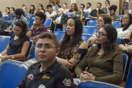 Imagem: Público marcou presença no auditório da Reitoria (Foto: Viktor Braga/UFC)