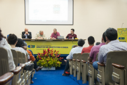 Imagem: Painel abriu o último dia da Semana Nacional Universitária (Foto: Ribamar Neto/UFC)