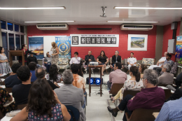 Imagem: Evento teve palestra dos professores Custódio Almeida e Jesualdo Farias (Foto: Ribamar Neto/UFC)