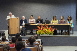 Imagem: Mesa de abertura da solenidade (Foto: Ribamar Neto/UFC)