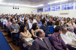 Imagem: Evento ocorreu no Auditório Cândido Pamplona, do Centro de Tecnologia (CT) da UFC (Foto: Ribamar Neto/UFC)