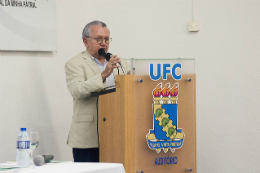 Imagem: Na ocasião, o reitor Henry Campos afirmou que o CT é, hoje, a maior unidade acadêmica da UFC e uma referência em termos de desempenho acadêmico e do número de alunos graduados (Foto: Ribamar Neto/UFC)