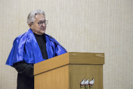 Imagem: Em seu discurso, Eurico Belo fez um chamado em defesa da universidade pública (Foto: Ribamar Neto/UFC)