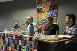 Imagem: A mesa “Literatura e etnografias” reuniu professores da UFC e da UNIFESP (Foto: Viktor Braga/UFC) 