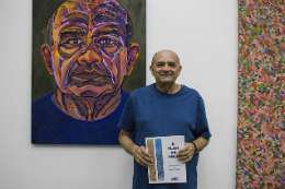 Imagem: Stênio Burgos é graduado em Arquitetura e Urbanismo pela UFC e estudou desenho e pintura no Estudi Chelsea, em Barcelona (Espanha) (Foto: Ribamar Neto)