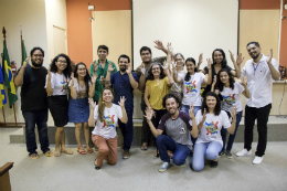 Imagem: Parte da equipe que participa dos eventos sobre acessibilidade e inclusão (Foto: Ribamar Neto/UFC)