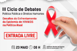 Imagem: Cartaz do evento com informações e foto de uma mãe segurando uma fita vermelha