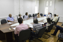 Imagem: Na ocasião, estiveram presentes 6 dos 10 conselheiros que permanecerão no mandato pelos próximos dois anos (Foto: Ribamar Neto/UFC)