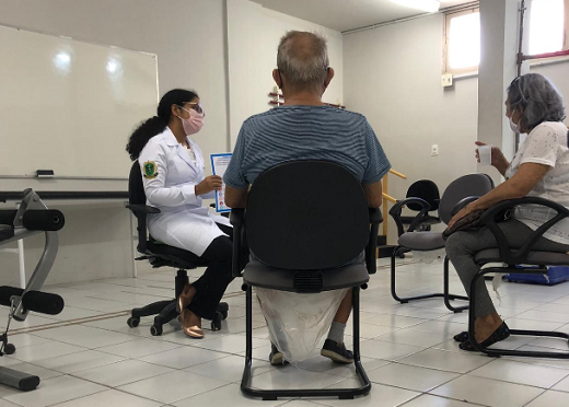 Imagem: Os idosos que passarem pela triagem e aceitarem participar do projeto vão passar por uma avaliação presencial quando as atividades no Departamento de Fisioterapia forem retomadas (Foto: Ana Ellen/Divulgação)