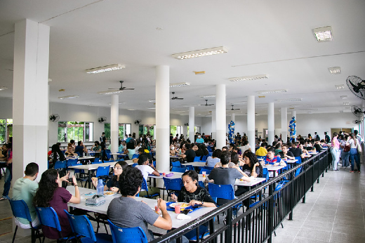 A volta dos restaurantes universitários nesta segunda-feira (04) foi fruto de uma força-tarefa na UFC para garantir novo contrato com empresa (Foto: Ribamar Neto/UFC)