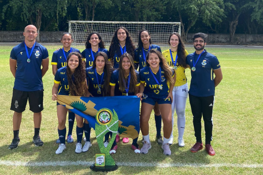 Imagem: equipe de Futebol 7 Feminino da UFC 