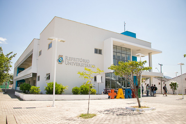 Imagem: Os refeitórios dos campi do Interior também terão funcionamento especial nas férias (Foto: Viktor Braga/UFC)