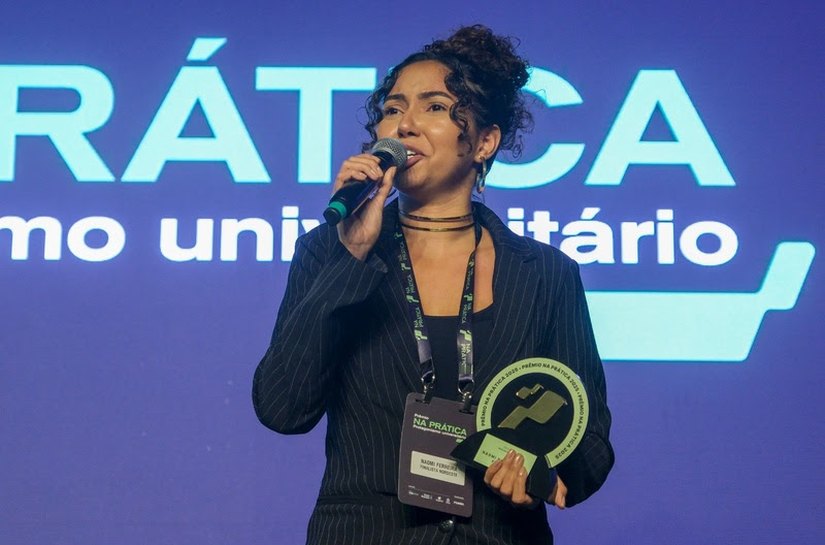 A estudante Naomi Nascimento Ferreira, do curso de Medicina, representou a UFC em premiação nacional voltada à valorização de jovens lideranças universitárias (Foto: Eduardo Frazão) ft 251110 naomiferreira gr