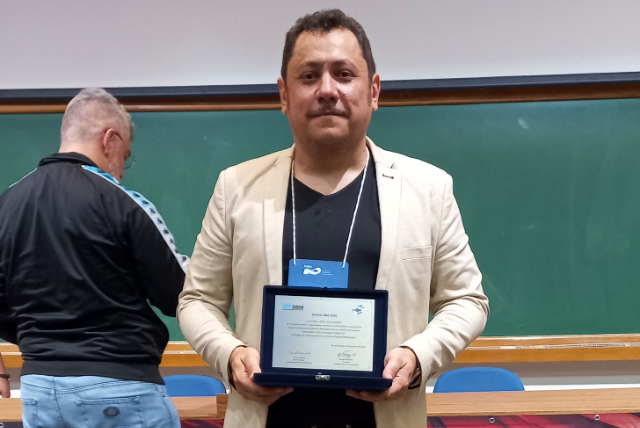 Professor Edson Sampaio, na ocasião do prêmio SBM 2025 (Foto: acervo pessoal) Imagem: Prof. Edson Sampaio, na ocasião do prêmio SBM 2025 (Foto: acervo pessoal)