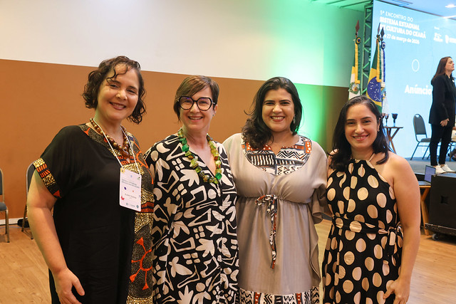 Da esquerda para a direita, a equipe coordenadora do programa na UFC: Elaine Vigianni, Denise Parra, Catherine Furtado e Marcela Cordeiro (Foro: Viktor Braga/UFC) Imagem: