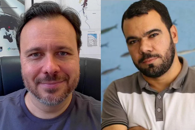 imagem: Montagem com dois retratos lado a lado de homens adultos. À esquerda, um homem de cabelos curtos castanhos e barba grisalha aparada olha diretamente para a câmera com leve sorriso. Ele veste camiseta azul-escura e está sentado em um escritório; ao fundo, aparecem parte de um mapa e elementos de decoração da sala.  À direita, um homem de cabelos curtos escuros e barba aparada posa com os braços cruzados. Ele veste camisa polo em tons de cinza e branco e olha para a câmera com expressão séria e confiante. Ao fundo, há uma imagem desfocada de ambiente relacionado ao mar, com ilustrações ou fotografias de peixes.  A composição destaca os dois pesquisadores em retratos individuais, apresentados lado a lado sobre fundo dividido.